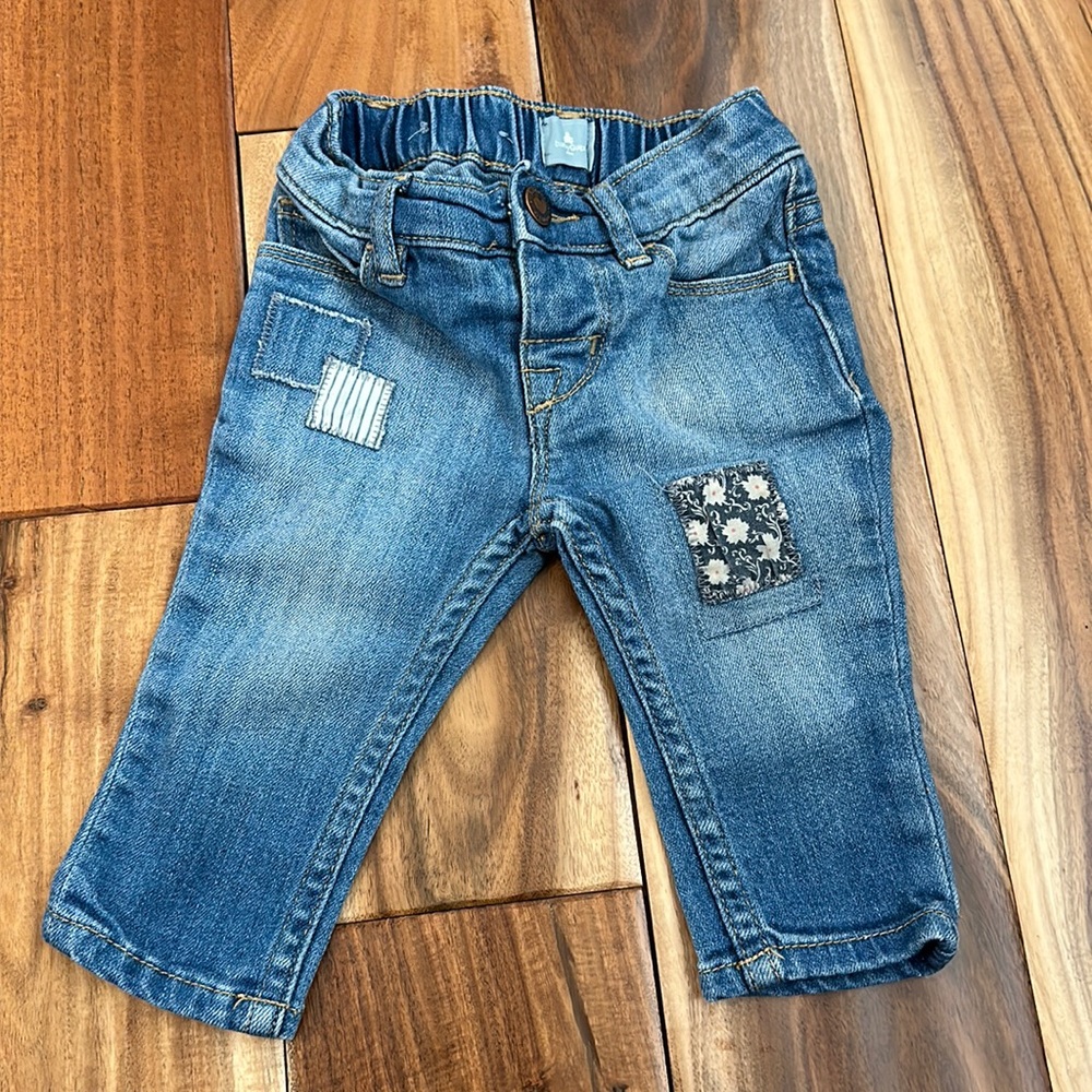 BABY GAP BABY GIRL PATCH JEANS SIZE 3/6 MONTHS